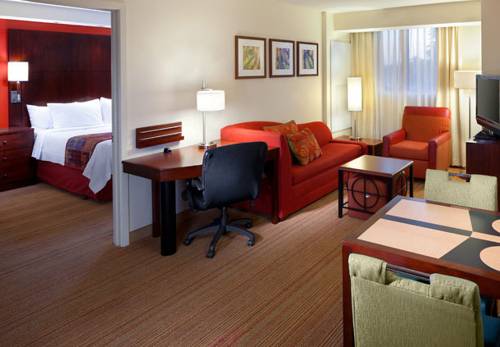 Photo of guestrooms at Residence Inn Miami Airport